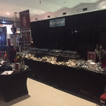 Double D's Bbq Catering - Bridal Expo - Caterers Near Me Double D's Bbq Catering - Bridal Expo - Caterers Near Me