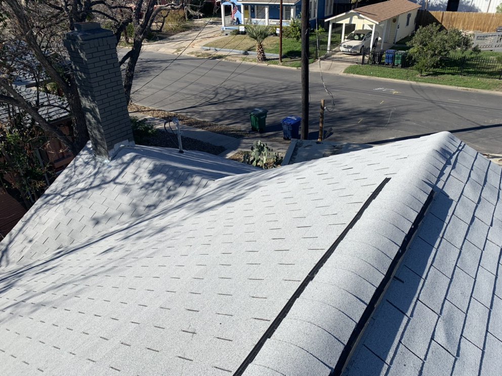 Slide of Roofing United