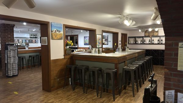 Millbrook Vineyards & Winery by null