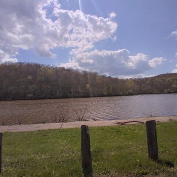 Elk Fork Lake - Lakes Near Me - Ripley, West Virginia