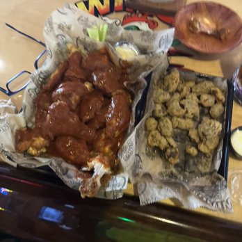 Wings - Chicken Wings Near Me - Minooka, Illinois