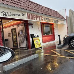 Happy's Hamburgers - Outside