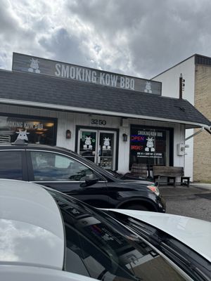 Smoking Kow BBQ by null