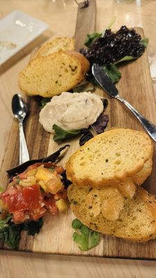 Mama Mia Trattoria by null