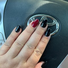 Messiness around the nail where there should be no color.