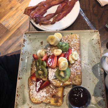 First Watch - Floridian French toast - Breakfast & Brunch Near Me - Richmond, Virginia First Watch - Floridian French toast - Breakfast & Brunch Near Me - Richmond, Virginia