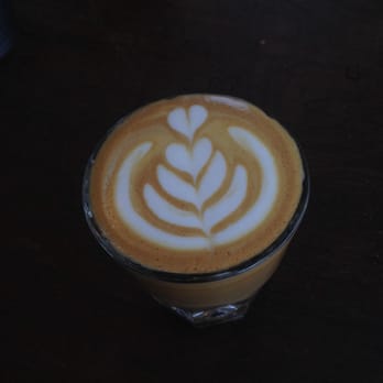 Devout Coffee - The 4oz Gibraltar with nearly perfect foam art - Coffee Roasteries Near Me - Fremont, California