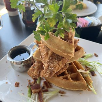 Savanna Restaurant - The Tower Chicken and Bacon Waffles - Breakfast & Brunch Near Me - Chicago, Illinois