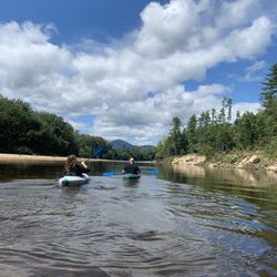 Saco Valley Canoe - Enjoying the Mountain View