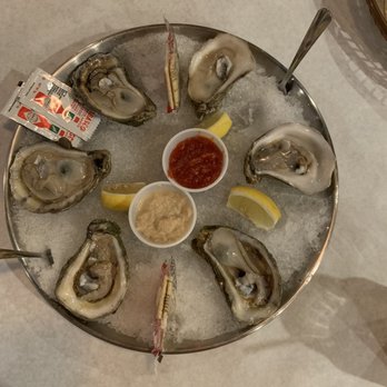 Storming Crab - Half dozen raw oysters - Seafood Near Me - Henderson, Nevada