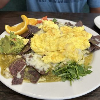 Sweet Berry Cafe - Chilaquiles verde with chicken - Breakfast & Brunch Near Me - South Elgin, Illinois Sweet Berry Cafe - Chilaquiles verde with chicken - Breakfast & Brunch Near Me - South Elgin, Illinois