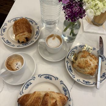 Georgie’s Corner Cafe - Butter Croissant, Chocolate Croissant, Biscuit, Cortado, Macchiato - Cafes Near Me - Pittsburgh, Pennsylvania