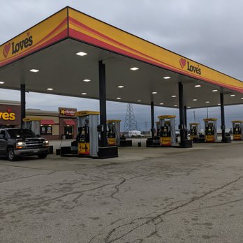Love's Travel Stop - Love's Travel Stop, Oglesby IL - Convenience Stores Near Me - Oglesby, Illinois