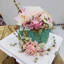 Blooming Cakes