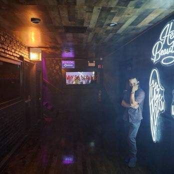 Galeria - Dance Clubs Near Me - Chicago, Illinois