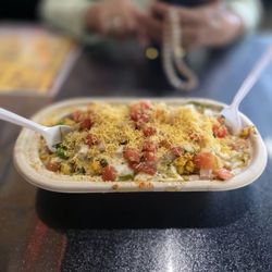 Chaat And Curry Point - Samosa Chat -good