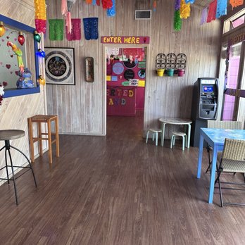 Desserted Island - Ice Cream & Frozen Yogurt Near Me - Corpus Christi, Texas