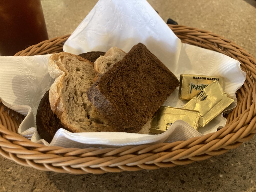 A Touch of European Cafe