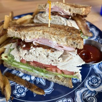 Taylor Sam's - Turkey club amazing! - Coffee & Tea Near Me - Brick, New Jersey