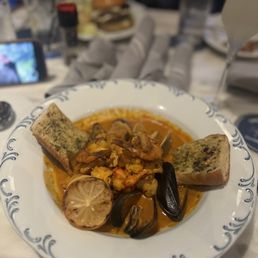 Seafood Cioppino