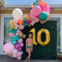 Perfect backdrop for the balloon arch! Perfect backdrop for the balloon arch!