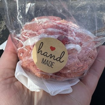 Elena's Cucina - Strawberry lemon cookie seasonal - Delis Near Me - Roselle, Illinois
