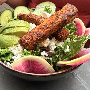 Trails End - Mahi-mahi plate - Salad Near Me - Vail, Colorado
