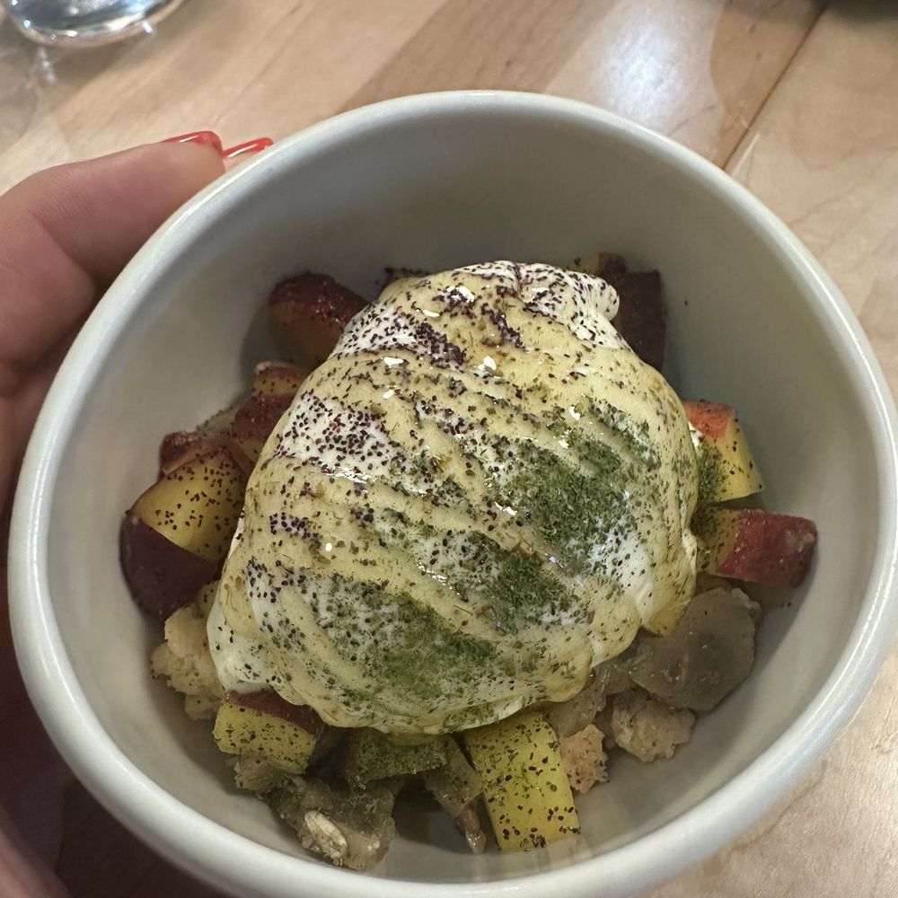 Coro Restaurant - Dessert: peach, honey, pepita - Tapas/Small Plates Near Me - Orlando, Florida Coro Restaurant - Dessert: peach, honey, pepita - Tapas/Small Plates Near Me - Orlando, Florida