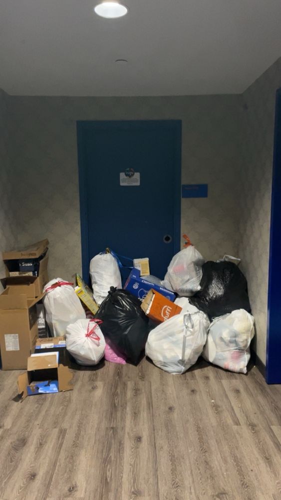 YUGO TUCSON Updated October 2024 11 Reviews 1011 N Tyndall Ave