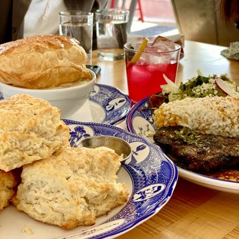MoCo's Founding Farmers - Buttermilk biscuits, chicken pot pie, steak & enchiladas, the Constitution - New American Near Me - Potomac, Maryland