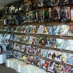 Clockwork Comics & Cards - Serving your comic needs since 1993