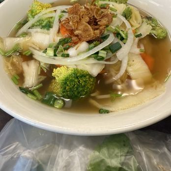 Diem 99 Cafe - Pho - Veggie with beef broth - Vietnamese Near Me - Honolulu, Hawaii