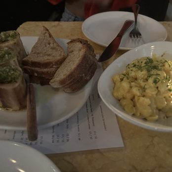 Mua - Bone marrow and No Cheese Mac n ' Cheese - Bars Near Me - Oakland, California