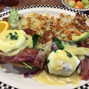 Black Bear Diner Orem - California Benedict. I'd def go back just for this. Delicious. - American Near Me - Orem, Utah