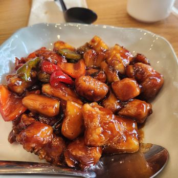 Shang Dumpling - Pineapple Chicken - Dim Sum Near Me - San Mateo, California