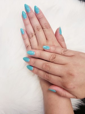 Vina Nails and Spa Irvine California - L 