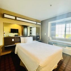 Microtel Inn & Suites By Wyndham -Wheeler Ridge - Comfortable bed