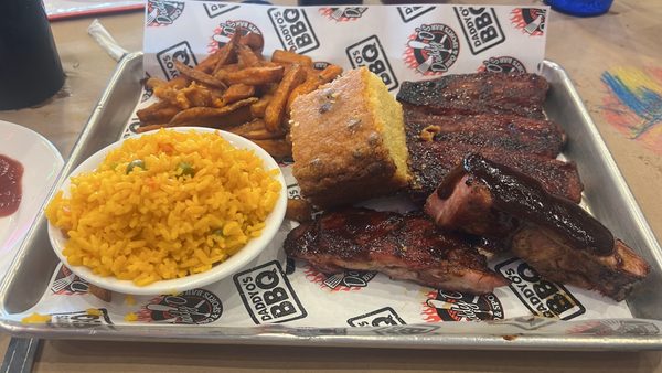 Daddy'Os BBQ & Sports Bar by null