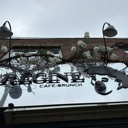 Régine Café