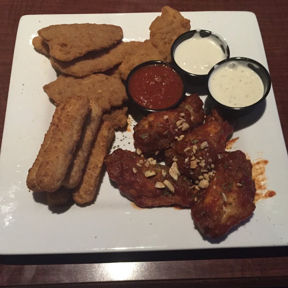P.J. Whelihan's Pub + Restaurant - Bethlehem - PJ's Ultimate Combo - Sports Bars Near Me - Bethlehem, Pennsylvania P.J. Whelihan's Pub + Restaurant - Bethlehem - PJ's Ultimate Combo - Sports Bars Near Me - Bethlehem, Pennsylvania