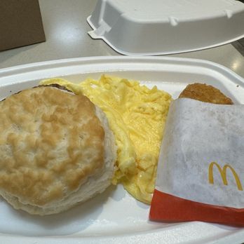 McDonald's - Big breakfast - Fast Food Near Me - Saint Paul, Minnesota McDonald's - Big breakfast - Fast Food Near Me - Saint Paul, Minnesota