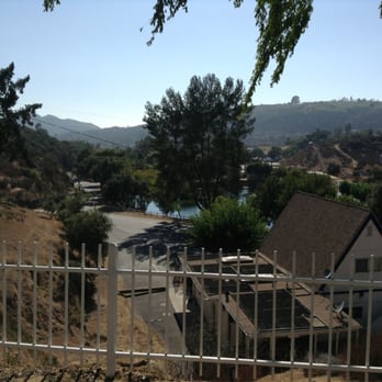 Champagne Lakes RV Resort - RV Parks Near Me - Escondido, California