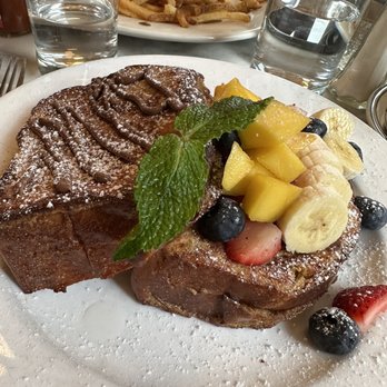 CAFÉ LULUc - Lulucs French Toast - French Near Me - Brooklyn, New York CAFÉ LULUc - Lulucs French Toast - French Near Me - Brooklyn, New York