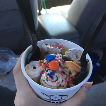 lcey Poki - KitKat Ice Cream Rolls - Poke Near Me - San Jose, California