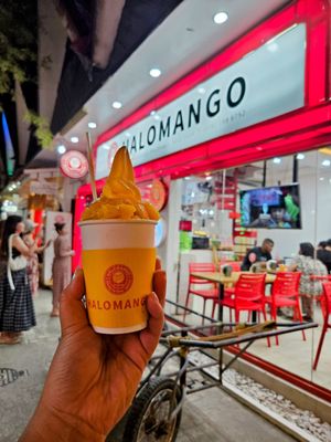 Halomango beach by null