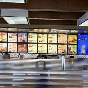 A&W Restaurant - Burgers Near Me - North Aurora, Illinois