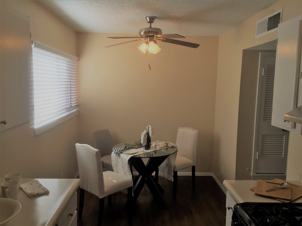 VISTA VILLAGE APARTMENTS Updated July 2024 12 Photos 10535