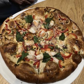 Earls Kitchen + Bar - Shrimp pizza - Cocktail Bars Near Me - Denver, Colorado Earls Kitchen + Bar - Shrimp pizza - Cocktail Bars Near Me - Denver, Colorado
