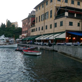 Ristorante Stella - Great location right on the water in Portofino - Italian Near Me - Portofino, GE Ristorante Stella - Great location right on the water in Portofino - Italian Near Me - Portofino, GE