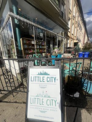 LITTLE CITY BOOKS - Updated April 2025 - 31 Photos & 48 Reviews - 100
